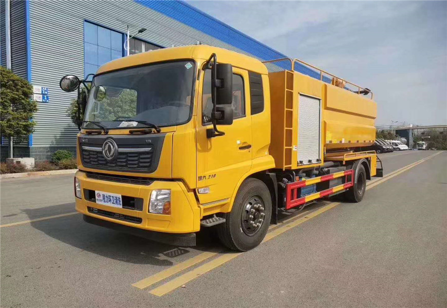 東風(fēng)天錦聯(lián)合疏通車(chē)