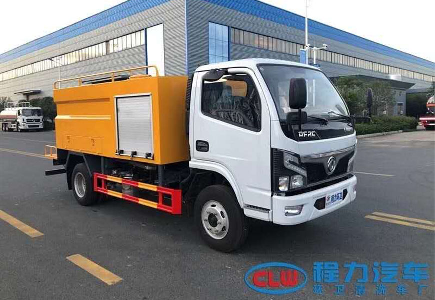 東風(fēng)福瑞卡藍牌高壓清洗車圖片