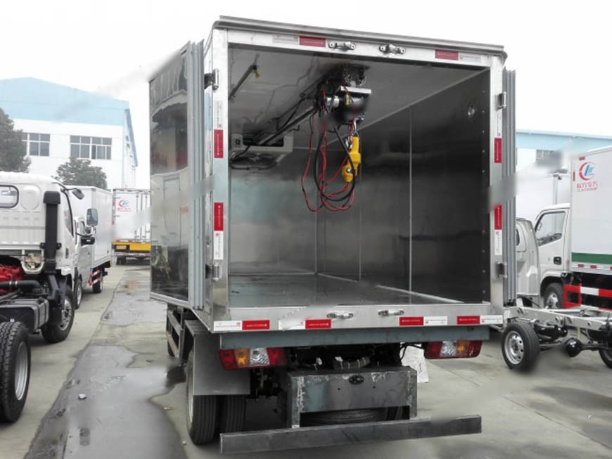 小型福田康瑞無(wú)害化處理車