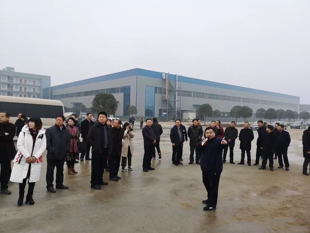 隨州市委、市人大代表團(tuán)蒞臨程力集團(tuán)商用車產(chǎn)業(yè)園視察：