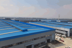 程力汽車集團(tuán)新廠區(qū)生產(chǎn)車間一角